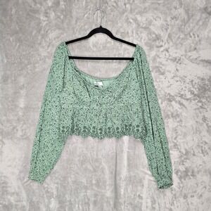 Hollister Green Floral Smocked Crop Top Women L Boho Cottage Feminine Casual Y2K